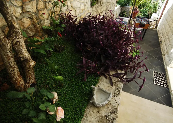 Apartments Mirela